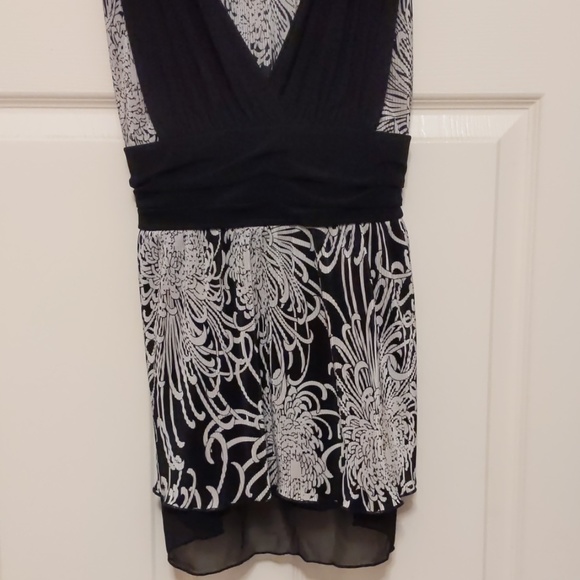 Cocomo Collections Floral Top - Picture 4 of 4